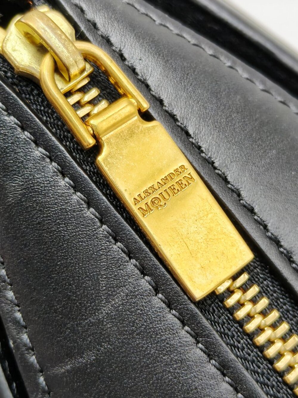 Alexander McQueen Studded Leather Mini Tote Bag Black Gold Crossbody - Picture 9 of 16